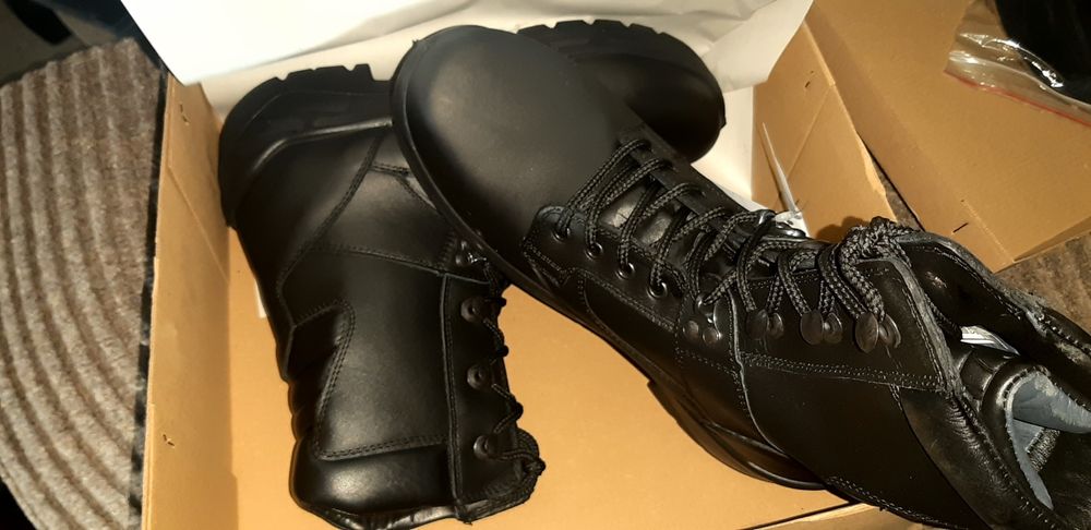 Полицейски кубинки 44