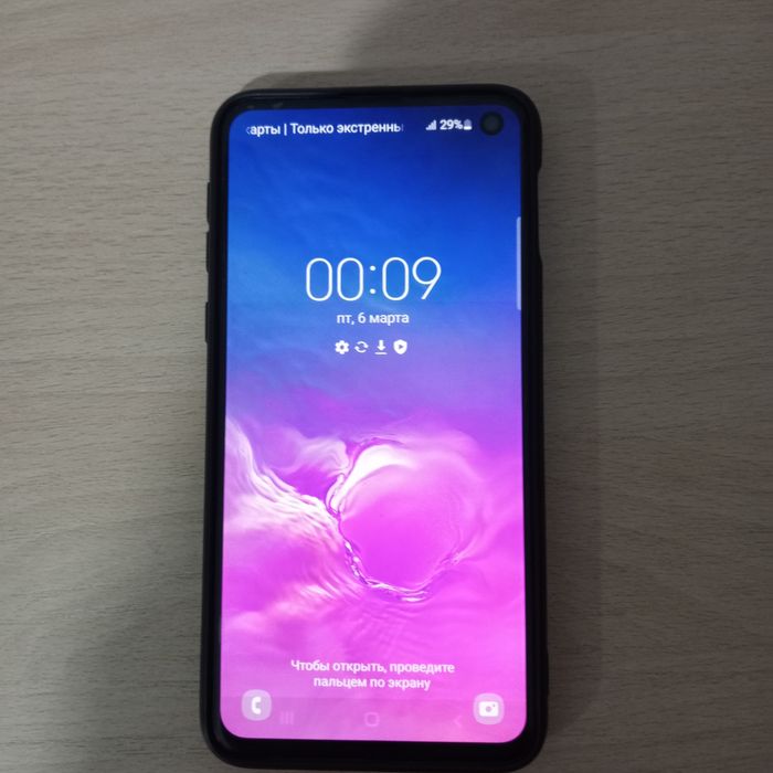 Samsung s10е 128гб