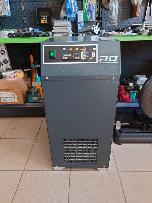 Compresor aer  Italian FINI 5,5P,  500L+USCATOR  DE AER