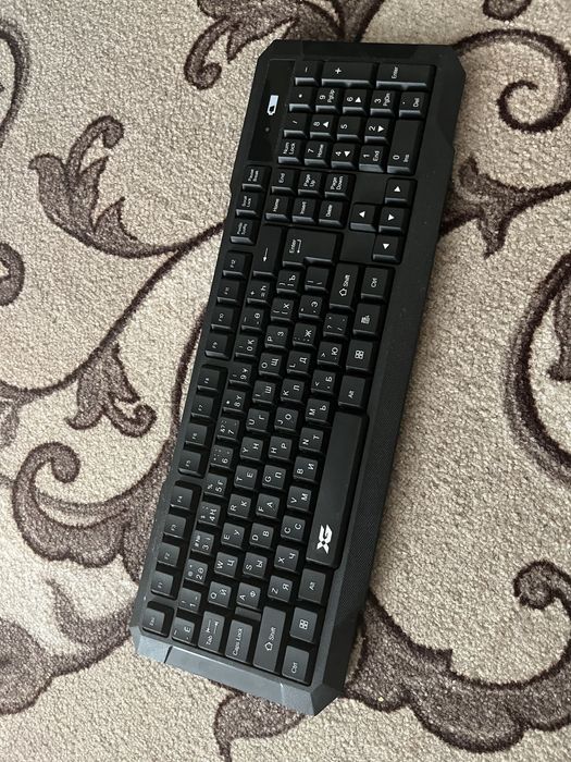 Без проводная клавиатура