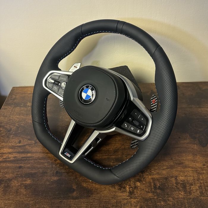 Volan BMW M CS tesit G10 G30 G31 cu incalzire si vibratii fara airbag