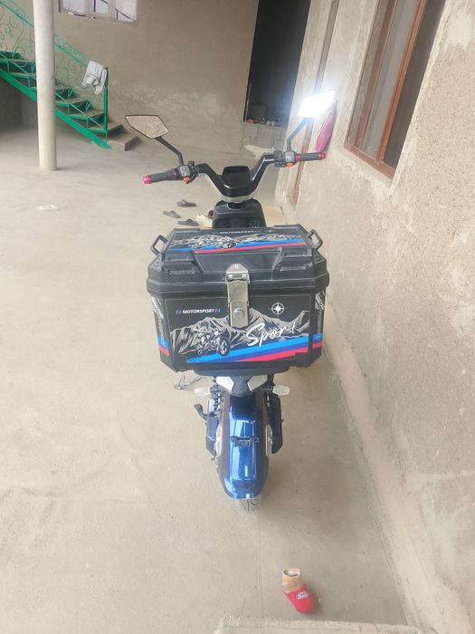 Скутр сотилади пашти Янги