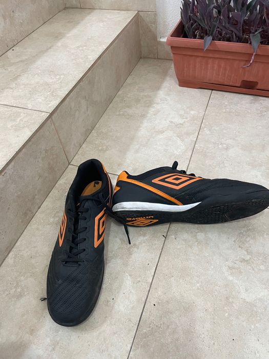 Футболни обувки/Стоножки/44 номер