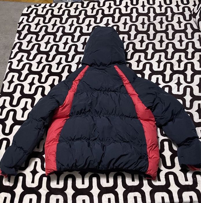 Geaca jordan XL negru-roșu