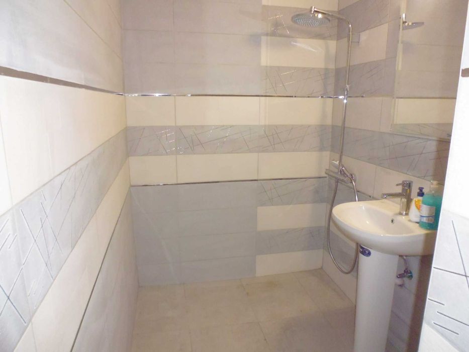 Продава се Двустаен апартамент в София, Захарна фабрика - 72 кв.м за 2013 €/кв.м - Снимка #17