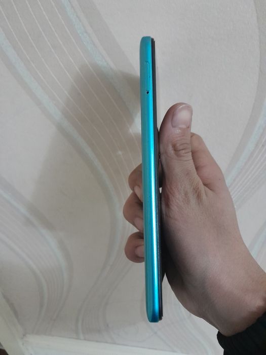 Telefon srocna sotiladi