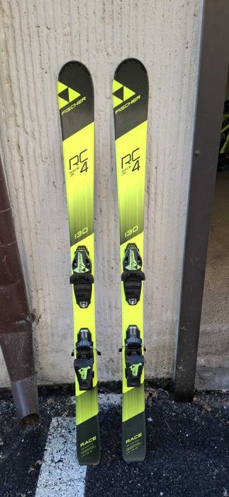 Vand schiuri Fischer Race RC4 120 cm si 130 cm