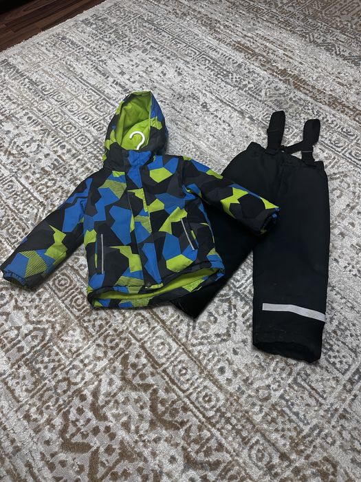 Зимний комплект на размер 110 мальчик