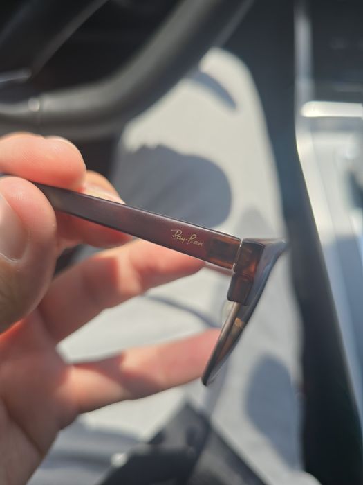 Продам солнцезащитные очки Ray-Ban (дубликат)