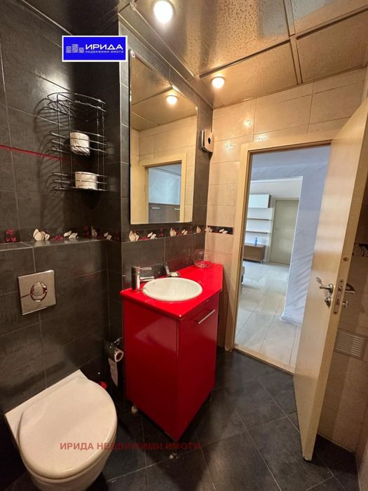 Продава се Тристаен апартамент в София, Борово - 84 кв.м за 3453 €/кв.м - Снимка #9