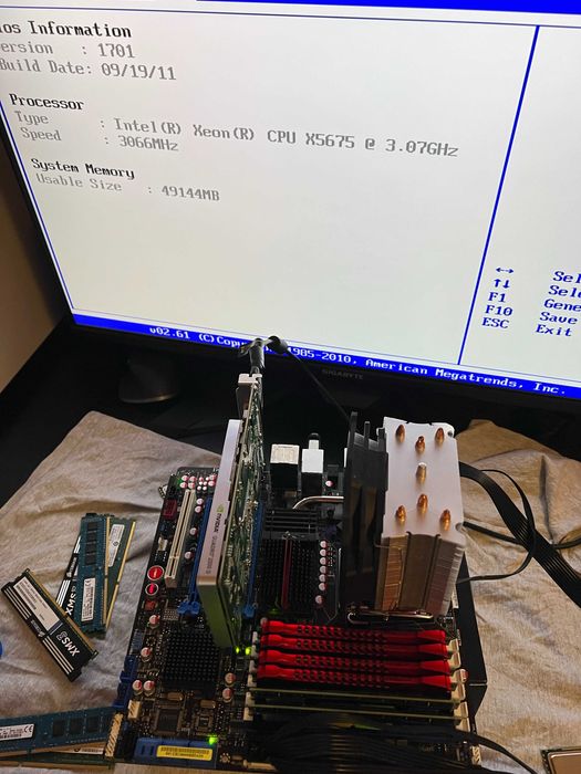 Дъно Дънна платка ASUS Rampage II Gene X58 1366 DDR3 до 48GB RAM