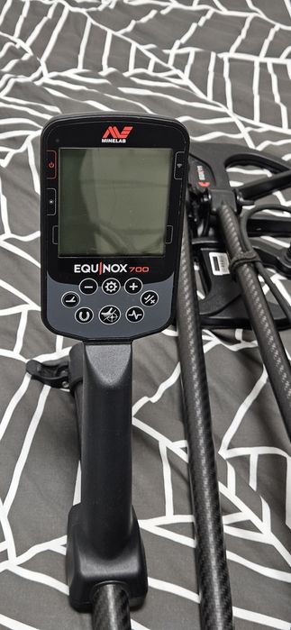 Металотърсач Minelab equinox 700