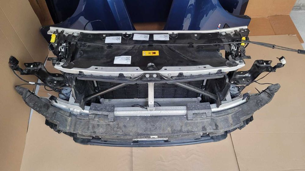 Части за челен удар БМВ Г30 Г31 Фейслифт Предница БМВ Г30 Г31 Фейслифт