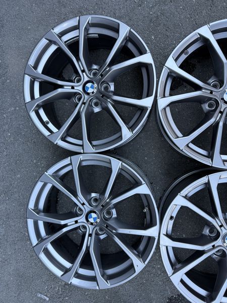 17цола BMW 5x112 G серия 4бр Оригинални