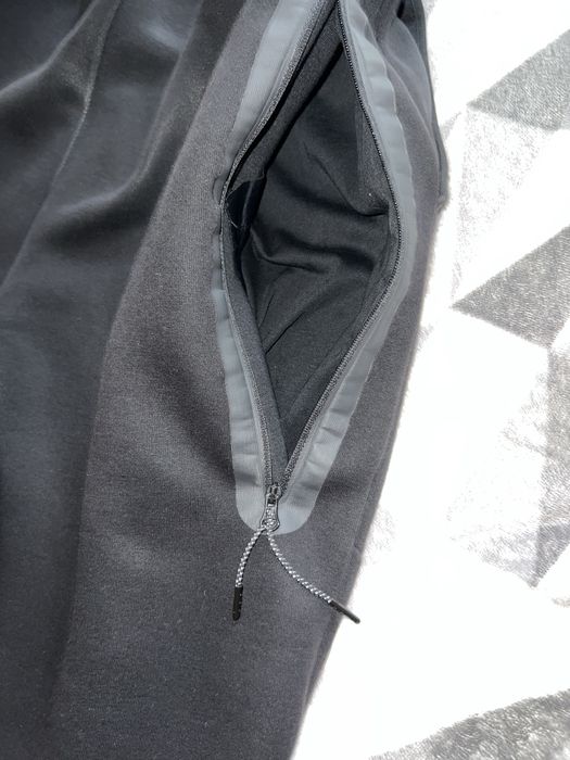 Paltaloni nike tech