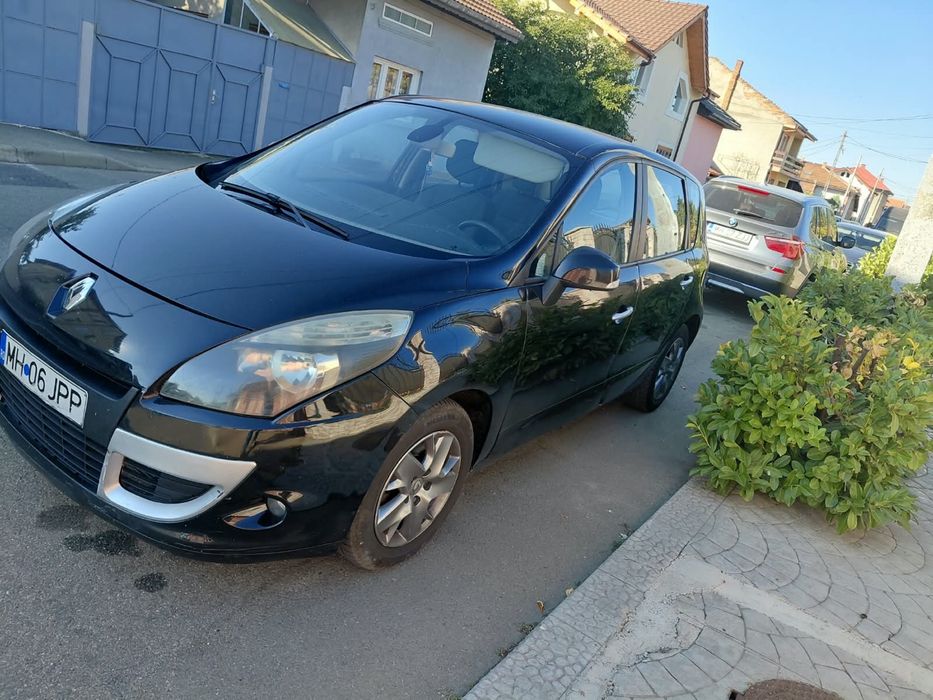 RENAULT Scenic 2011 — imagine 4