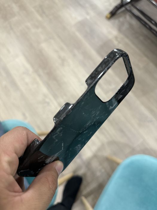 Чехол на iphone 16 pro