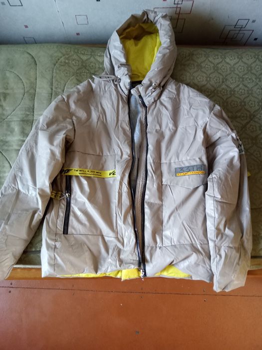 Куртка на девочку