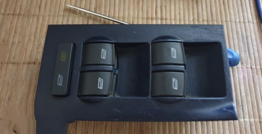 Продам блок управления стеклодемника Ауди