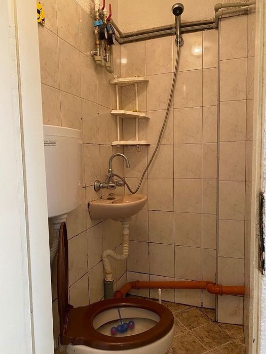 таван/ателие за сам човек, ж.к.Дианабад, на ток