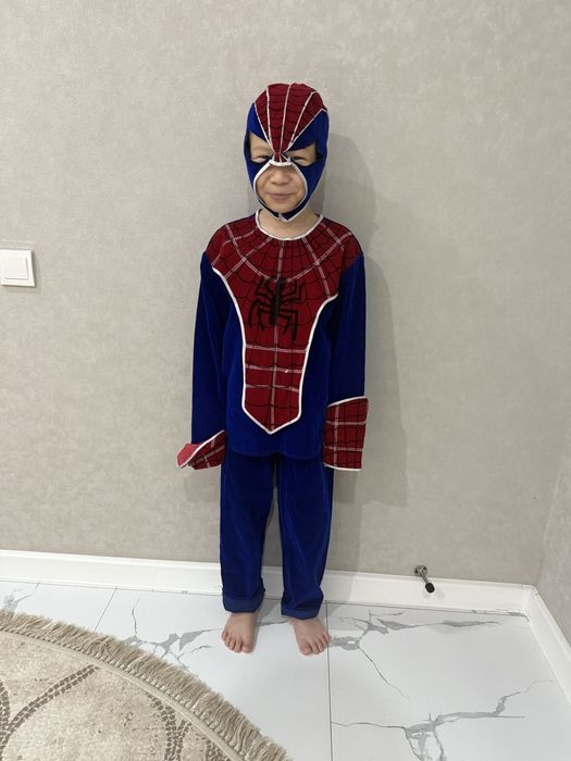 продам костюм человека паука