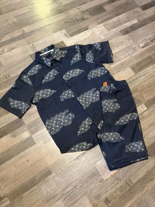 Compleu de blugi barbati model deosebit