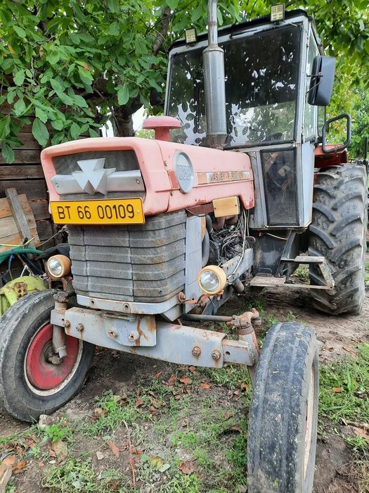 Vând sau schimb tractor massey ferguson 1 080