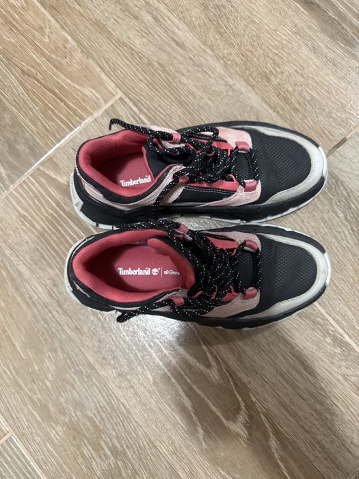 Ghete Timberland marime 36