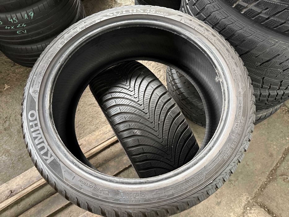 2x Anvelope All Season 225/40 r18 M+S - Kumho Solus 4S HA32