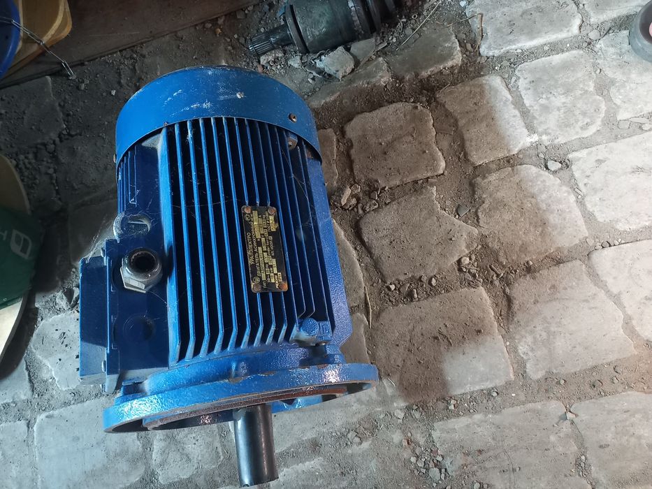 Электродвигатели