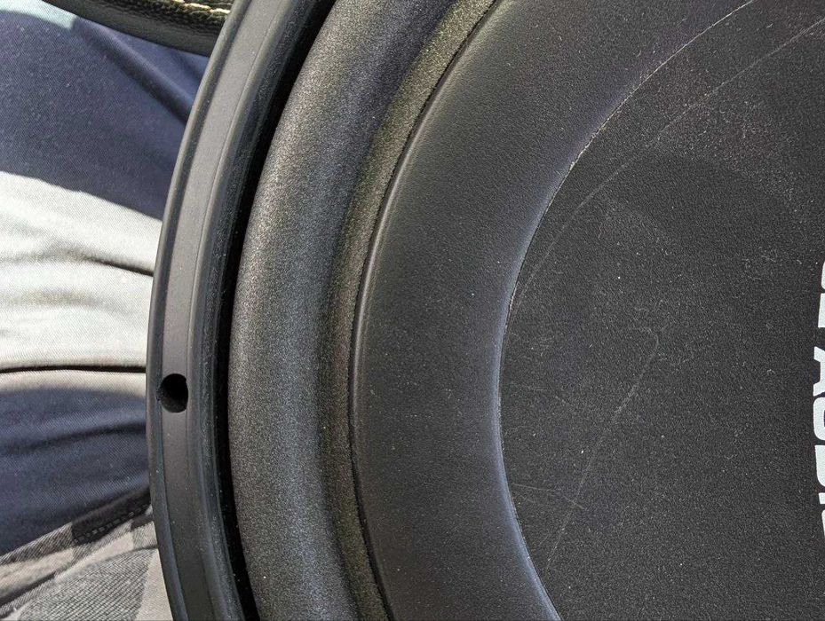Jl audio 12w3v2 D4