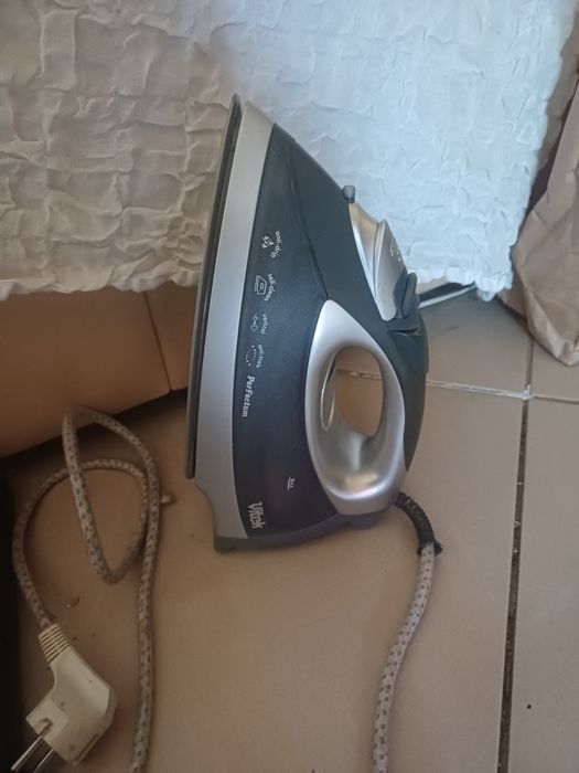 Утюг, Vitek, продам за 7 000