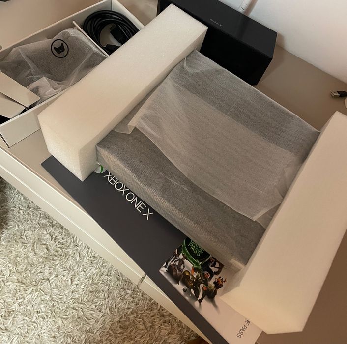 Consola X BOX One X 4K 1TB