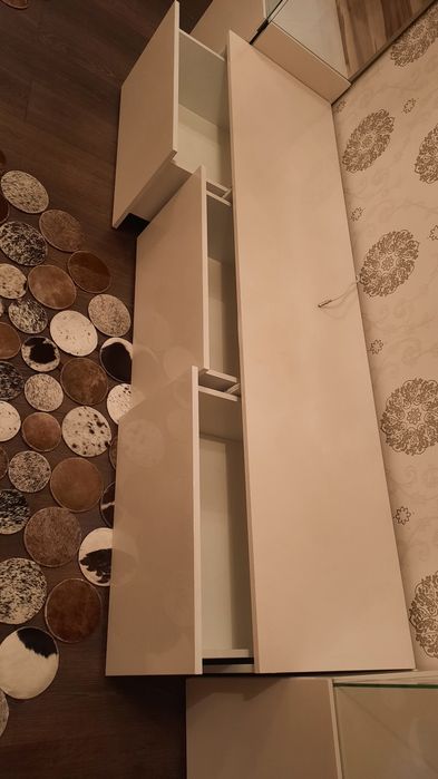 Гостинный шкаф под телевизор