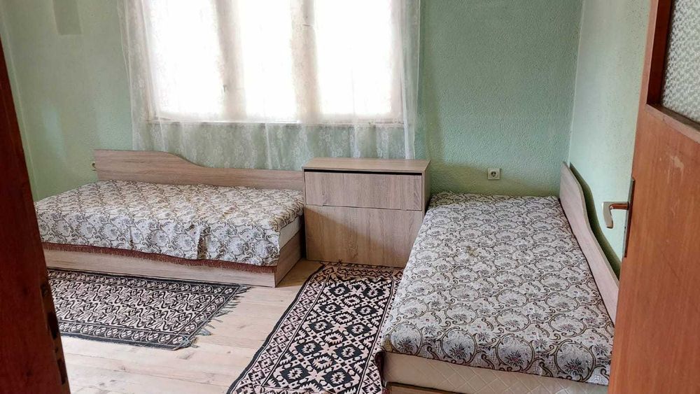етаж от къща под наем