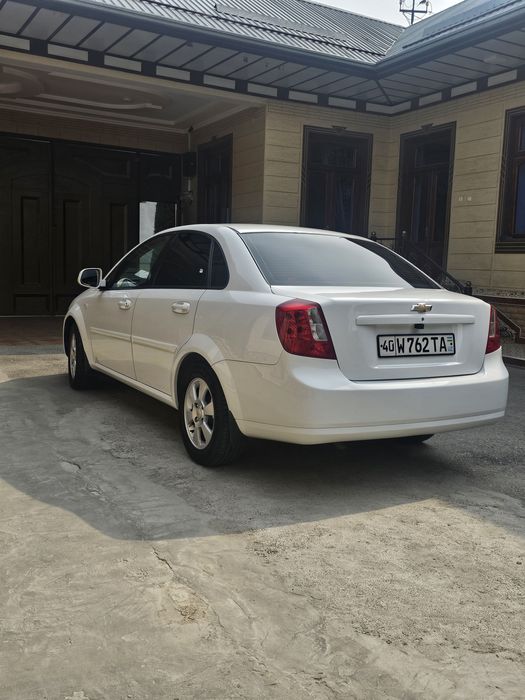 Jentira aftamat yil2020 kraska krelo orqa kapot dexqonda 1 qo'l mingan