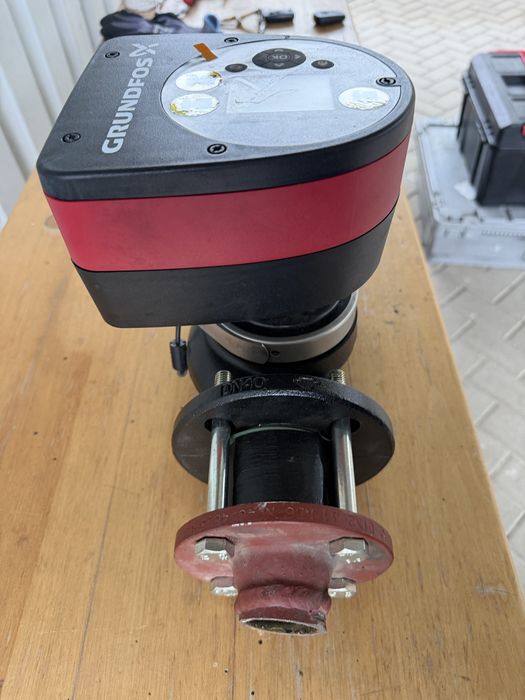Pompa de circulatie GRUNDFOS Magna3