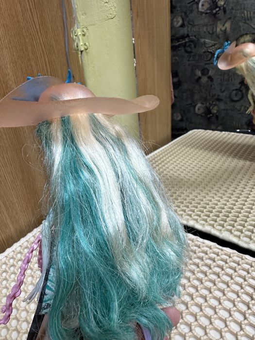 Продам куклу  монстр хай!