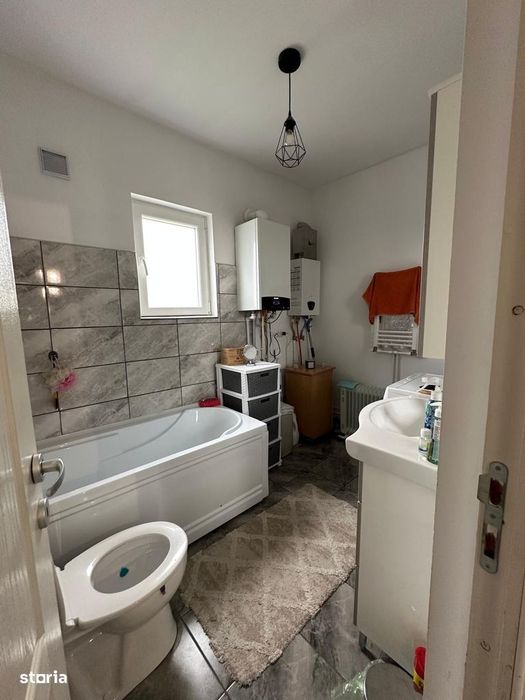 Casa individuala P+1  6camere 717 mp teren zona Aviatiei-Valea Lunga