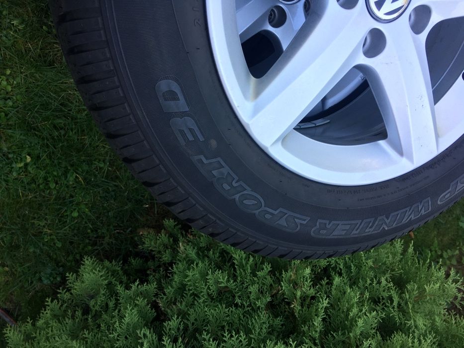 4бр. оригинални джанти VW 16" 5x112 + зимни гуми Dunlop 215/65/16