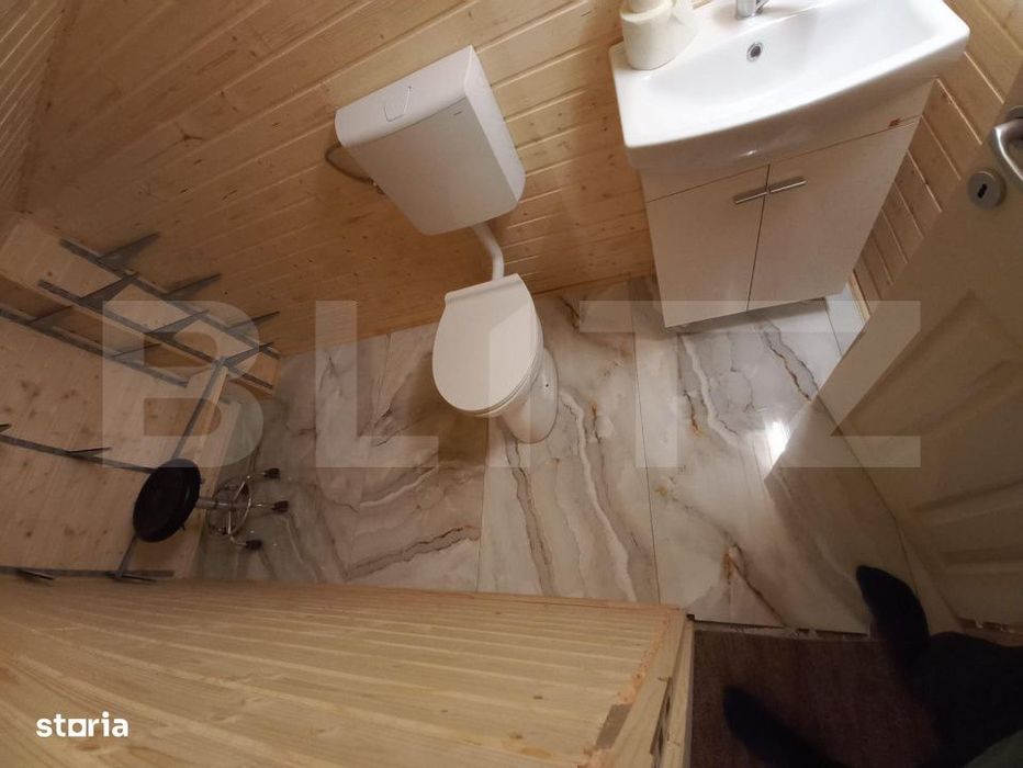 Apartament 2 camere, 56 mp, semidecomandat, 2 parcari, zona Porii