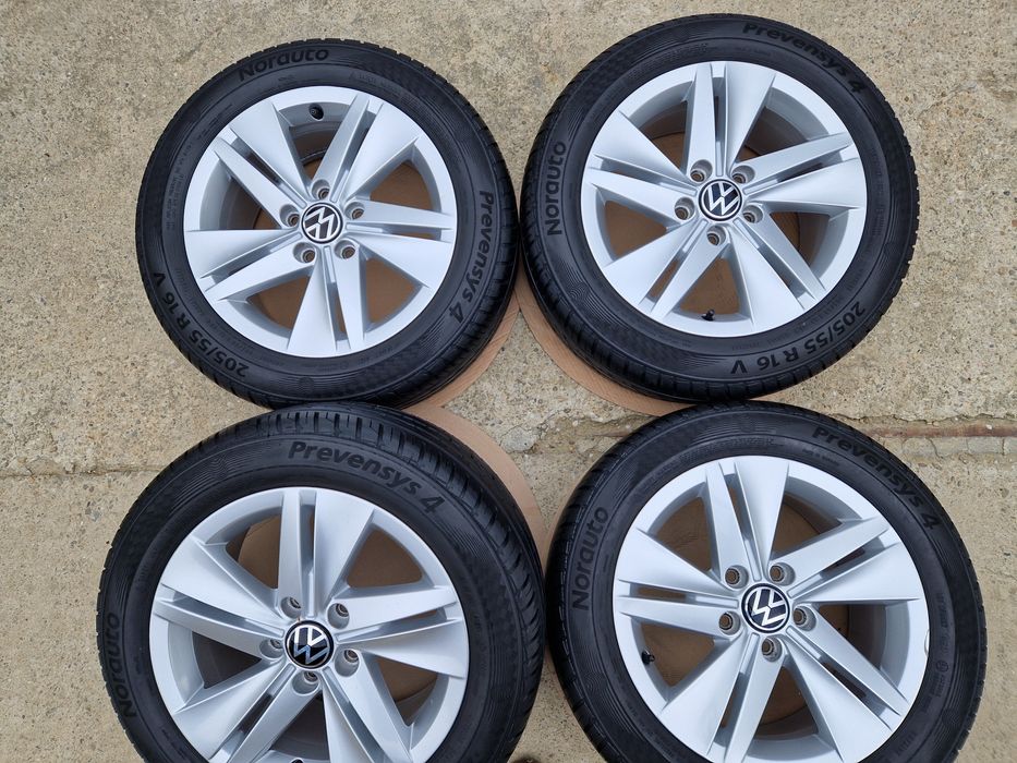 Roti/Jante Norfolk Vw Golf8 anvelope vara aprx Noi 205 55 16
