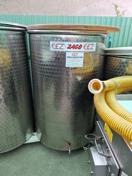 Butoi inox 500 l pentru vin