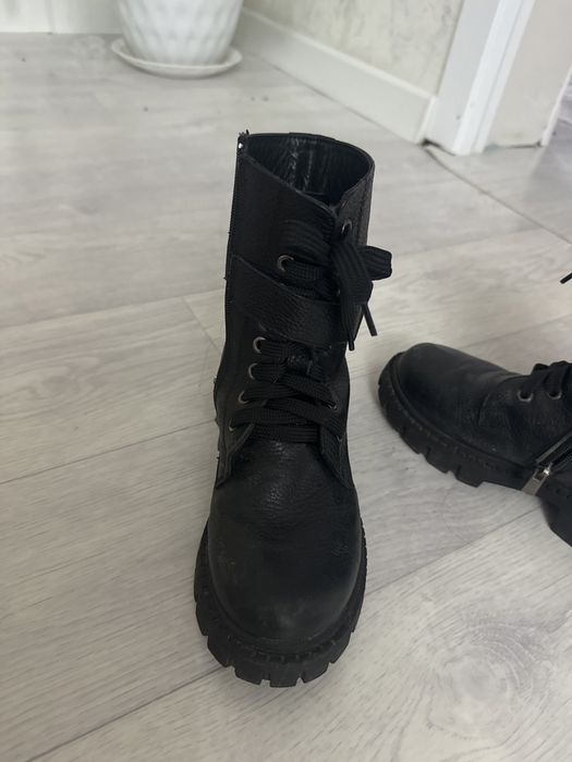 Зимной сапоги.