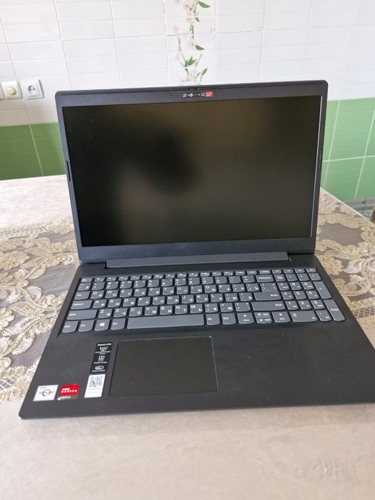 Ноутбук 1tb срочно продам