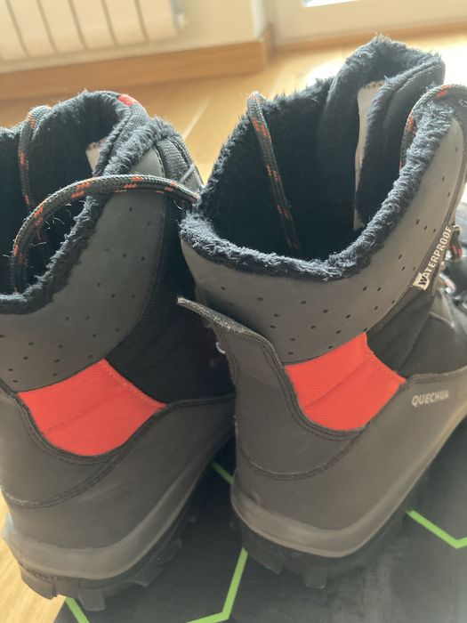 Туристически обувки за момче