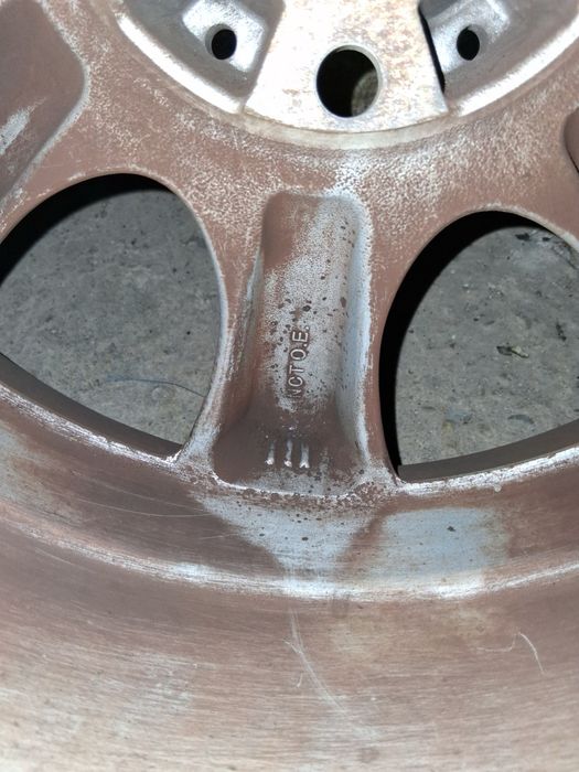 комплект оригинални алуминиеви джанти BMW с гуми Michelin