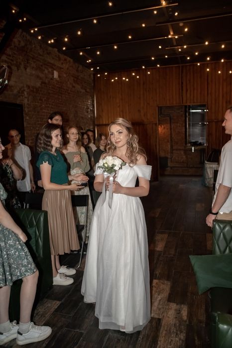 Свадебное платье.