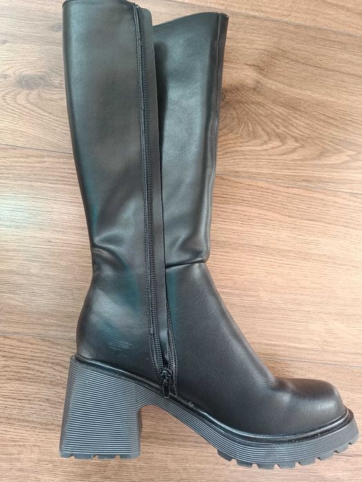 Актуални ботуши естествена кожа