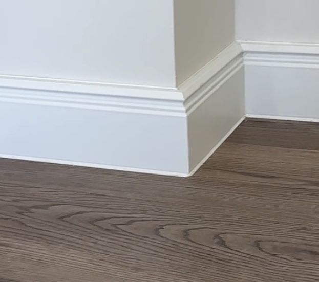 Плинтус из Германии.